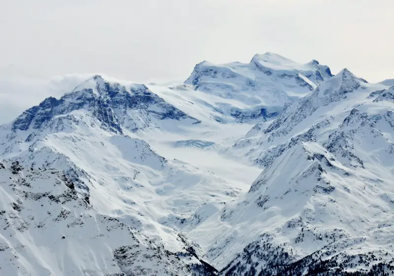 The surrounding mountains are full of freeride & heliski options - Grand Combin - 