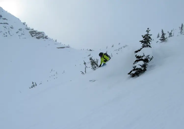 Ski Peak - Extreme winter sports: risk & adrenaline on ice and snow tracks