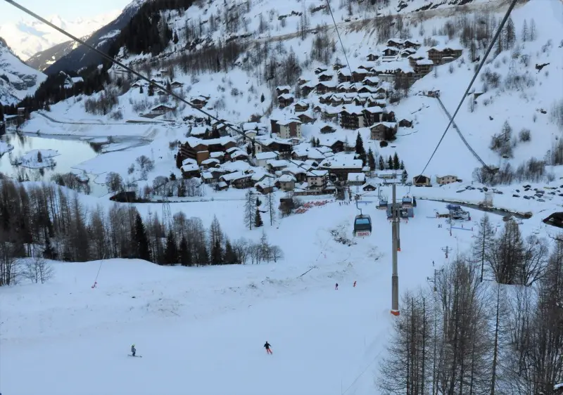 Ski school off-piste Val-d'Isere and Tignes with Alpine Experience
