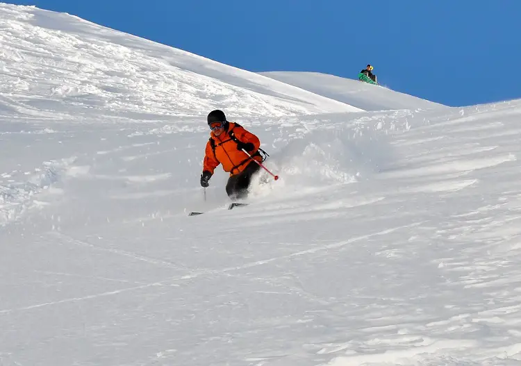 Skiing near Milan: 10 recommended ski resorts • Snowit