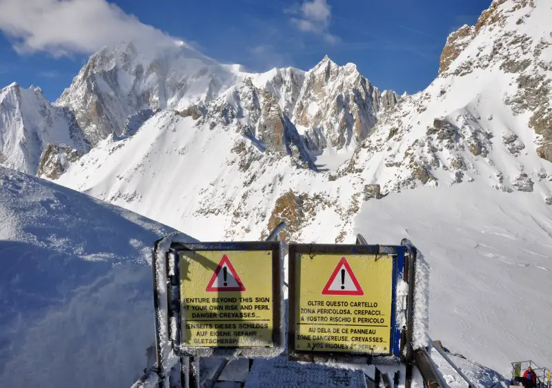 From Punta Helbronner on Monte Bianco above Courmayeur, the gates & signage is there for a reason!