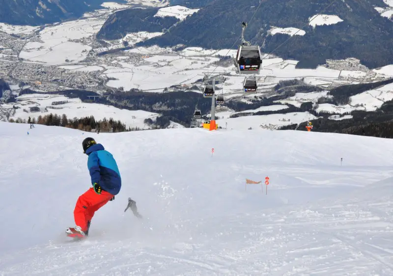 Skiing & snowboarding Kronplatz can be better with a local instructor