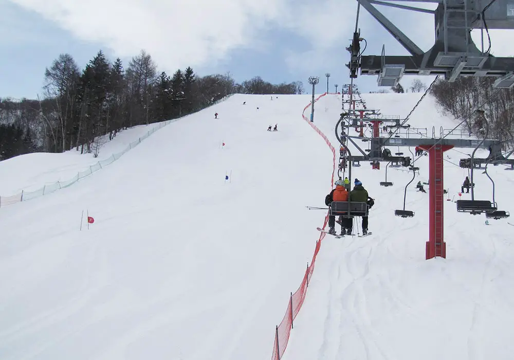 Asari Ski Resort | Asarigawa Onsen Hokkaido Japan