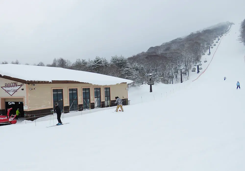 Minowa Ski Resort Inawashiro Japan