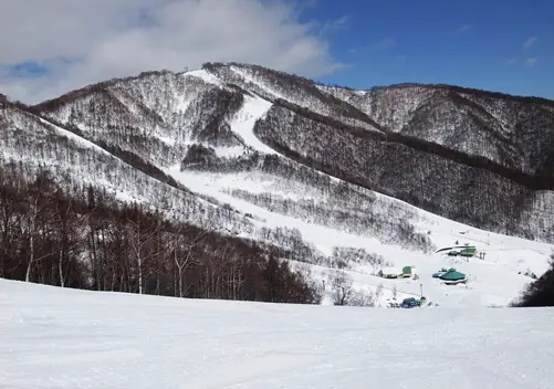 White World Oze Iwakura Ski Resort Gunma